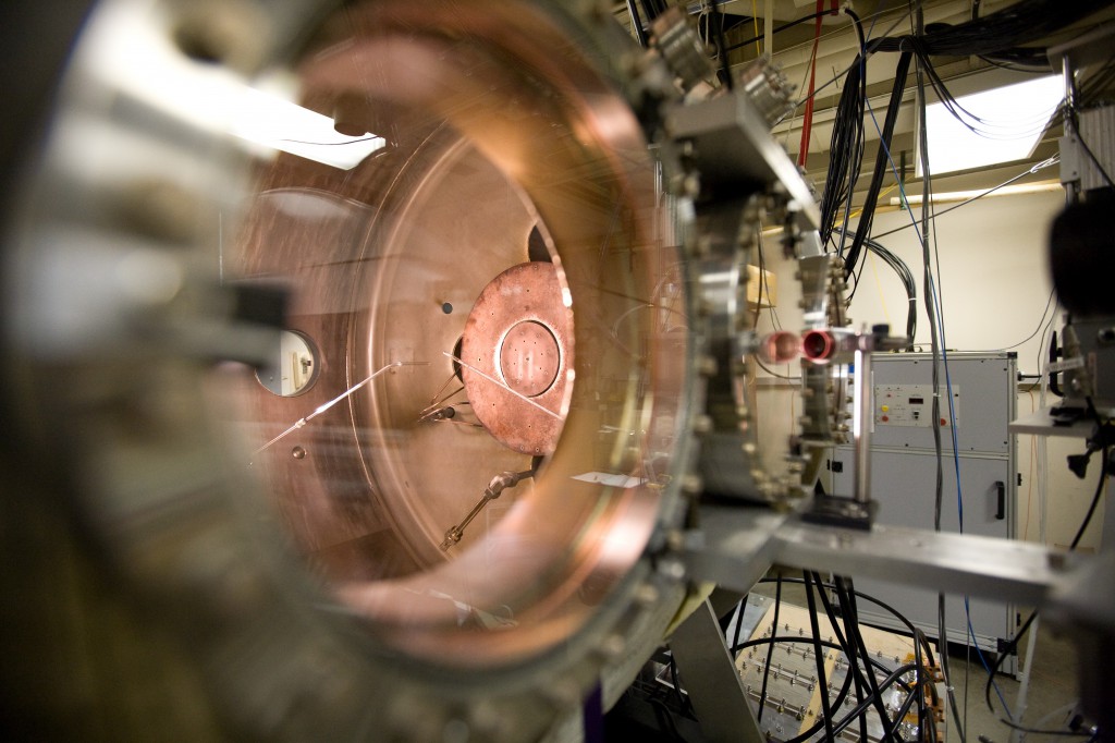 Inside the Plasma Vacuum Chamber Caltech Bellan Plasma Lab on Dave Bullock / eecue