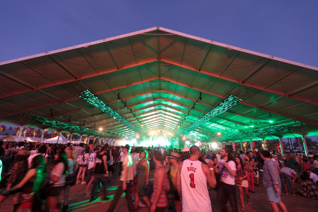 Sahara Tent Coachella 2012 Weekend 1 on Dave Bullock / eecue