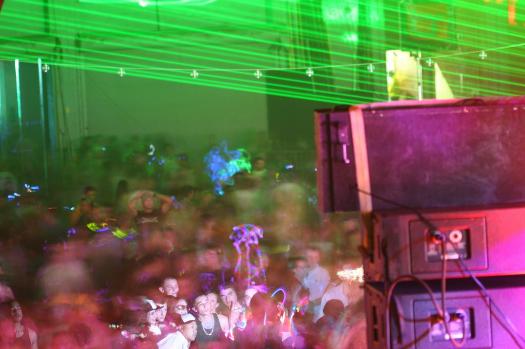 long exposure of the crowd