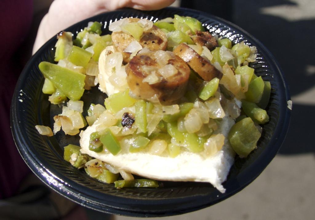 spicy tofu sausage Tofu Festival 2006 on Dave Bullock / eecue